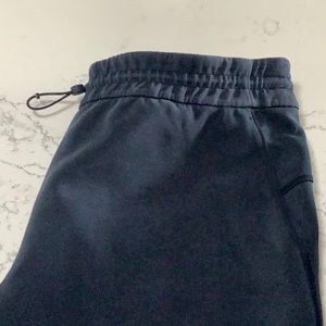 Lululemon softstreme high rise straight leg cropped pant